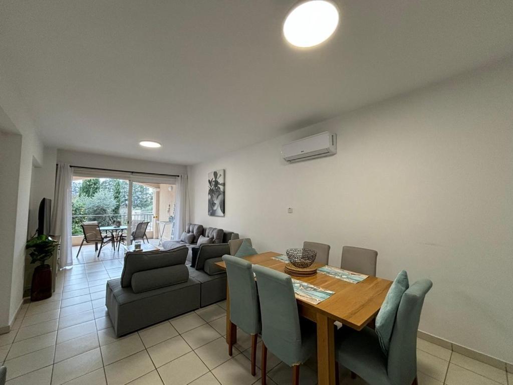 Cozy Apartment In Paphos Beautiful Complex Экстерьер фото