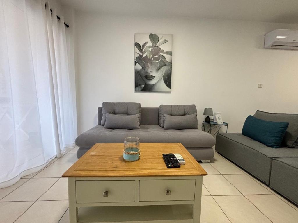 Cozy Apartment In Paphos Beautiful Complex Экстерьер фото